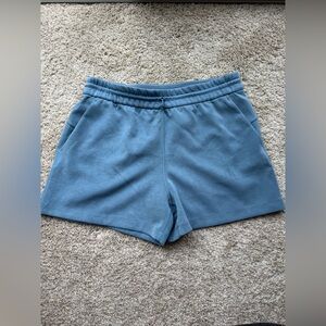 Lululemon Athletica Softstreme Blue Athletic Shorts 4” inseam